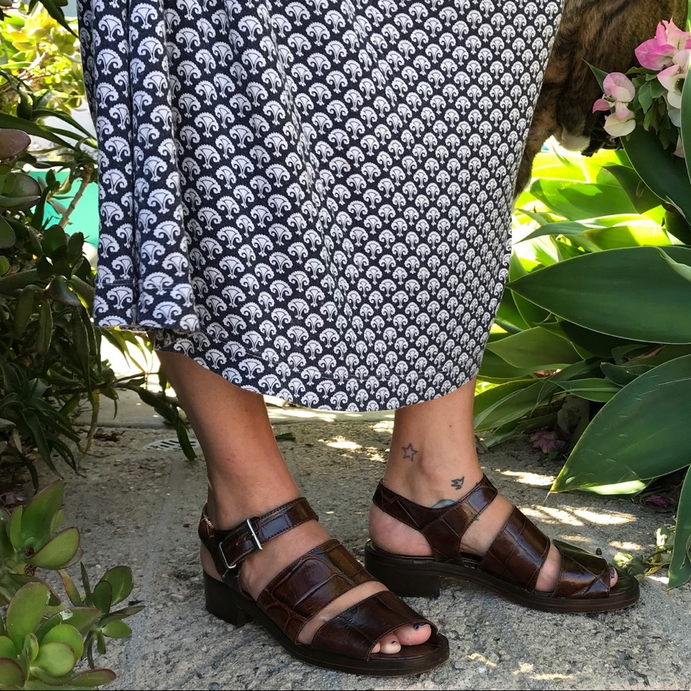 Vintage Joan & David sandals